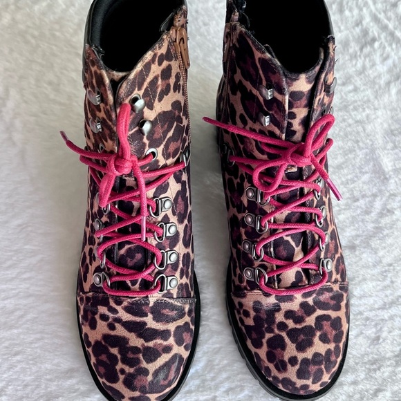 Womens So Leopard Print Ankle Boots. Excellent Condition - Picture 1 of 5